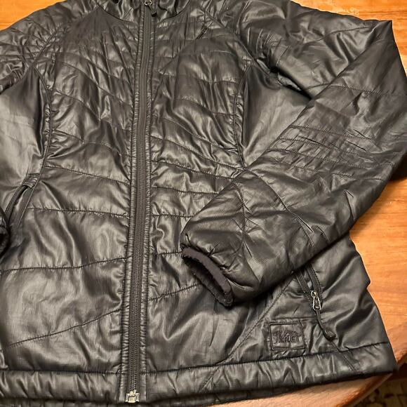 REI Womens S Co-op Revelcloud Insulated Black Puffer Jacket Outdoor Primaloft - Picture 4 of 11